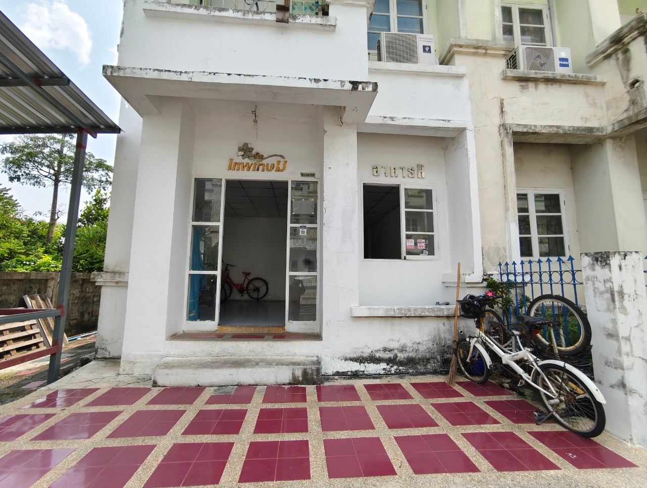 LINE_ALBUM_เทพเกษม_241015_15.jpg
