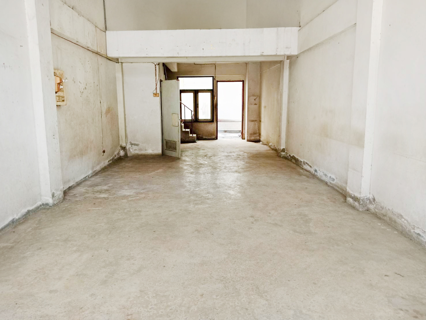 01f0a6d7-131715-0.jpg