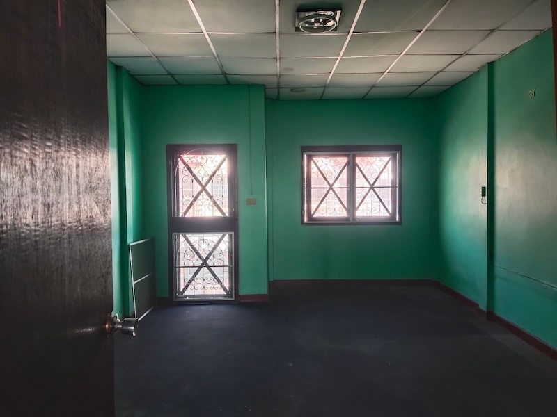 cfa872e8-64509-8.jpg