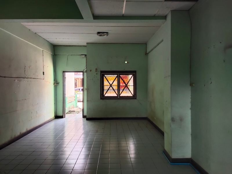 cfa872e8-64509-3.jpg