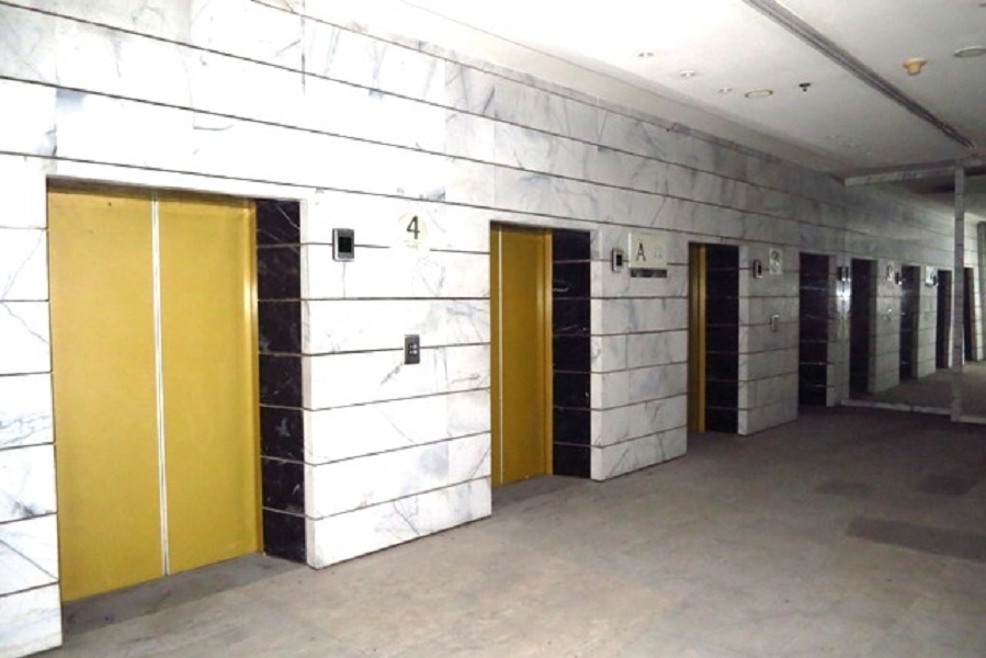 01.jpg