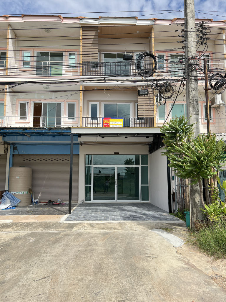 อาคารพาณิชย์ 3 ชั้น ปราณบุรี : ปรับปรุงใหม่