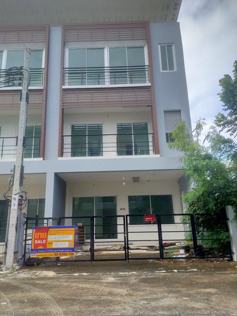 ทาวน์เฮาส์ บางขนุน บางกรวย นนทบุรี