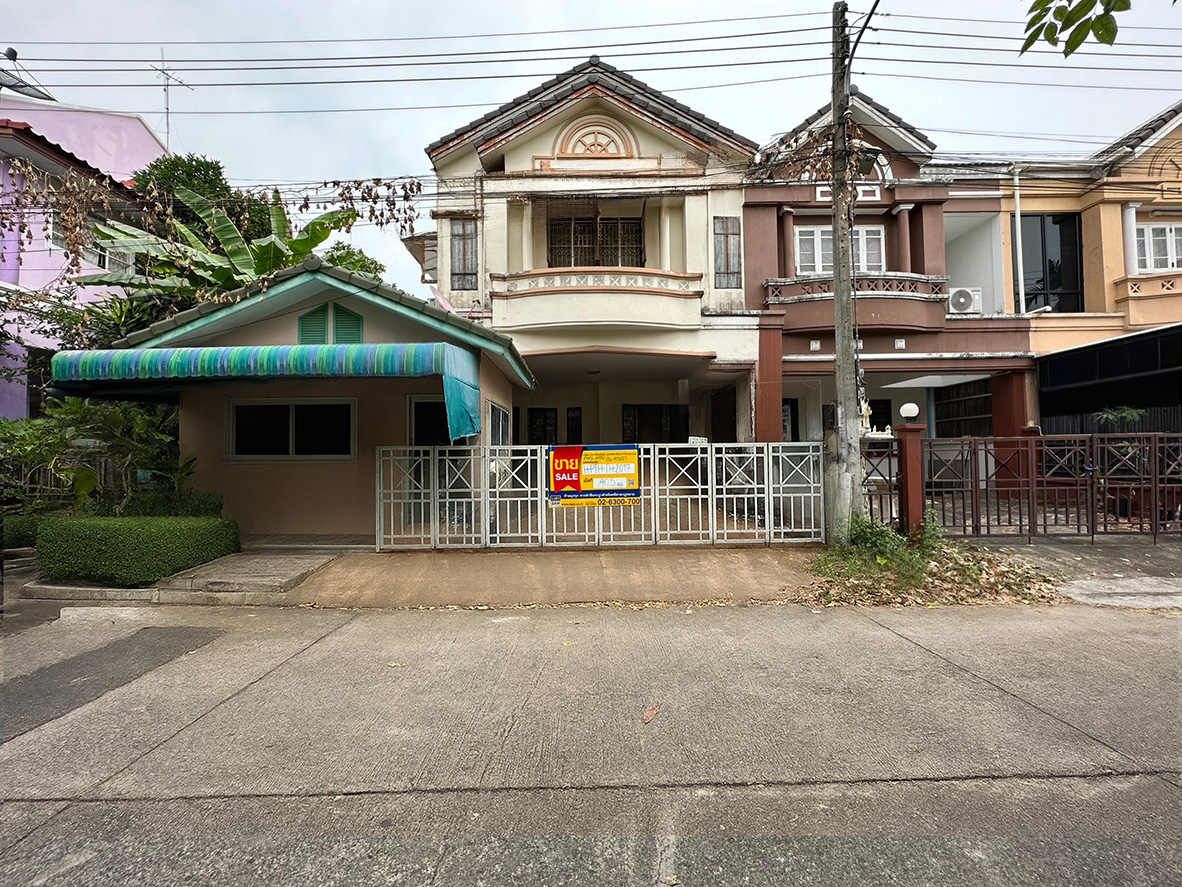 1d11e7aa-S__6127626.jpg