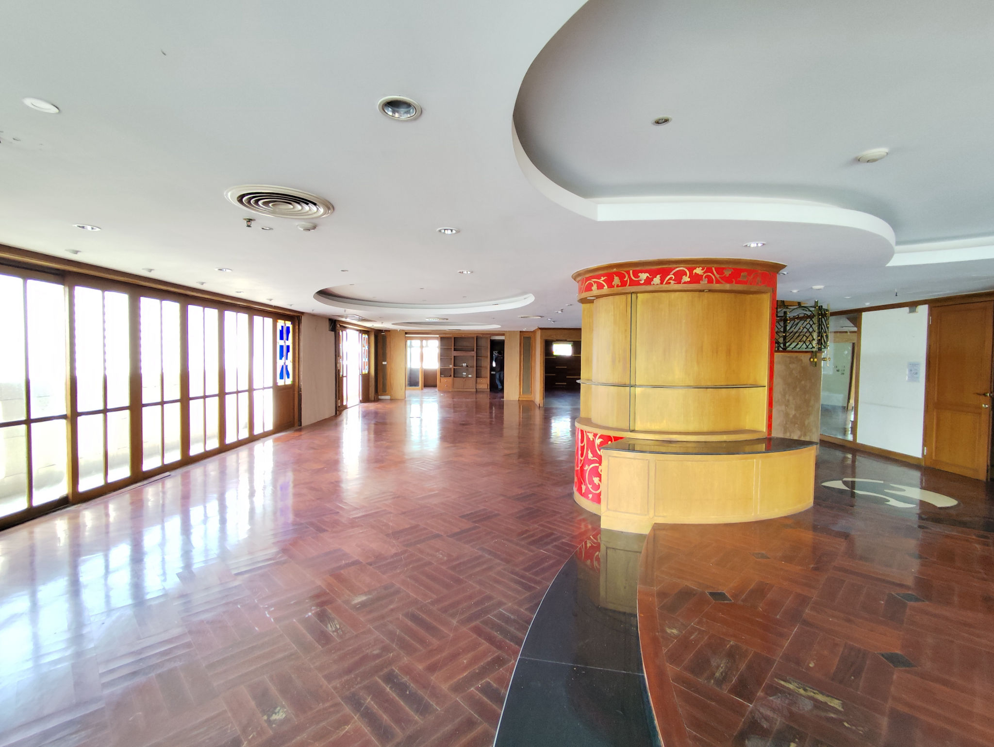 DRBKKCU0109-01-69-1.jpg
