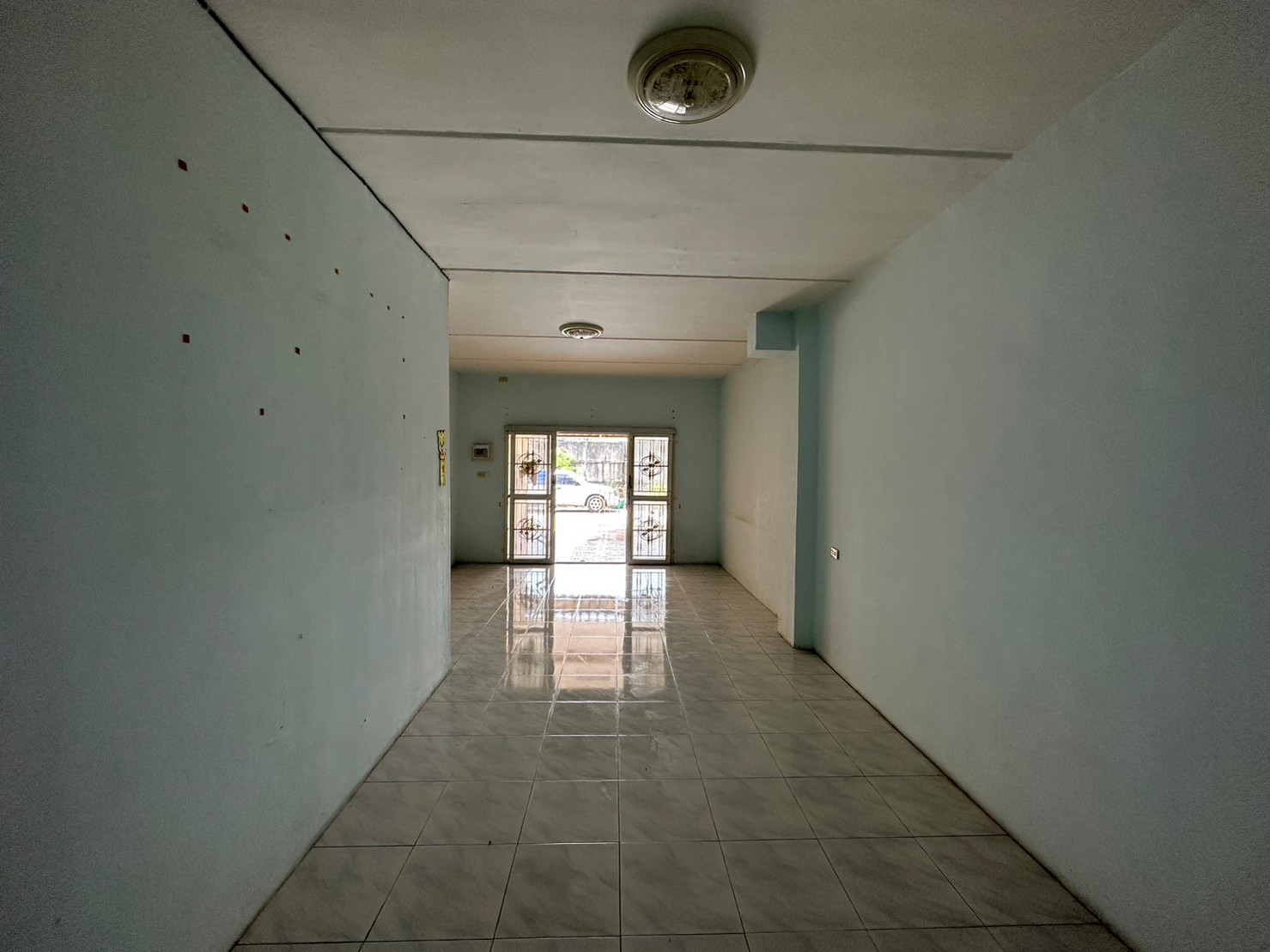 VFIQ8842.JPG