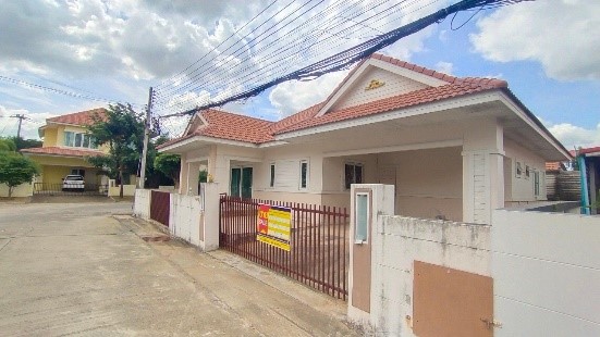 Picture2.jpg