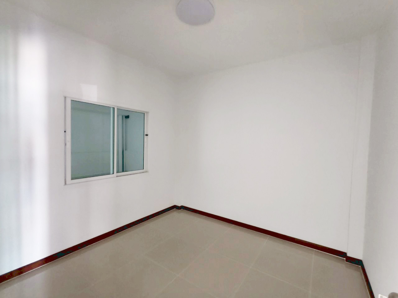 d0ed685b-143213-3.jpg