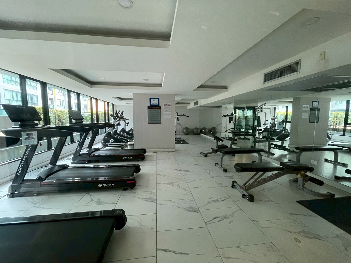 LINE_ALBUM_11625 _2_251106_4.jpg