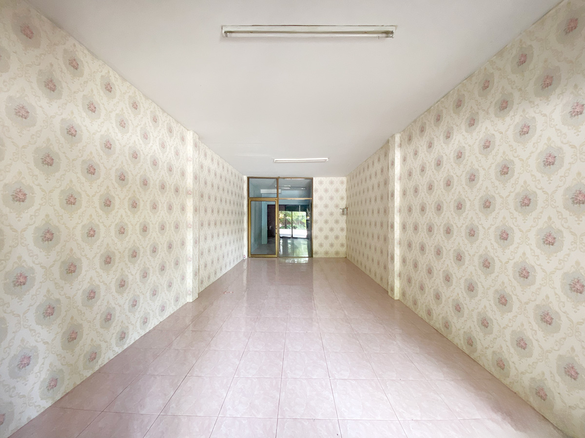 13a53bbb-145051-8.jpg