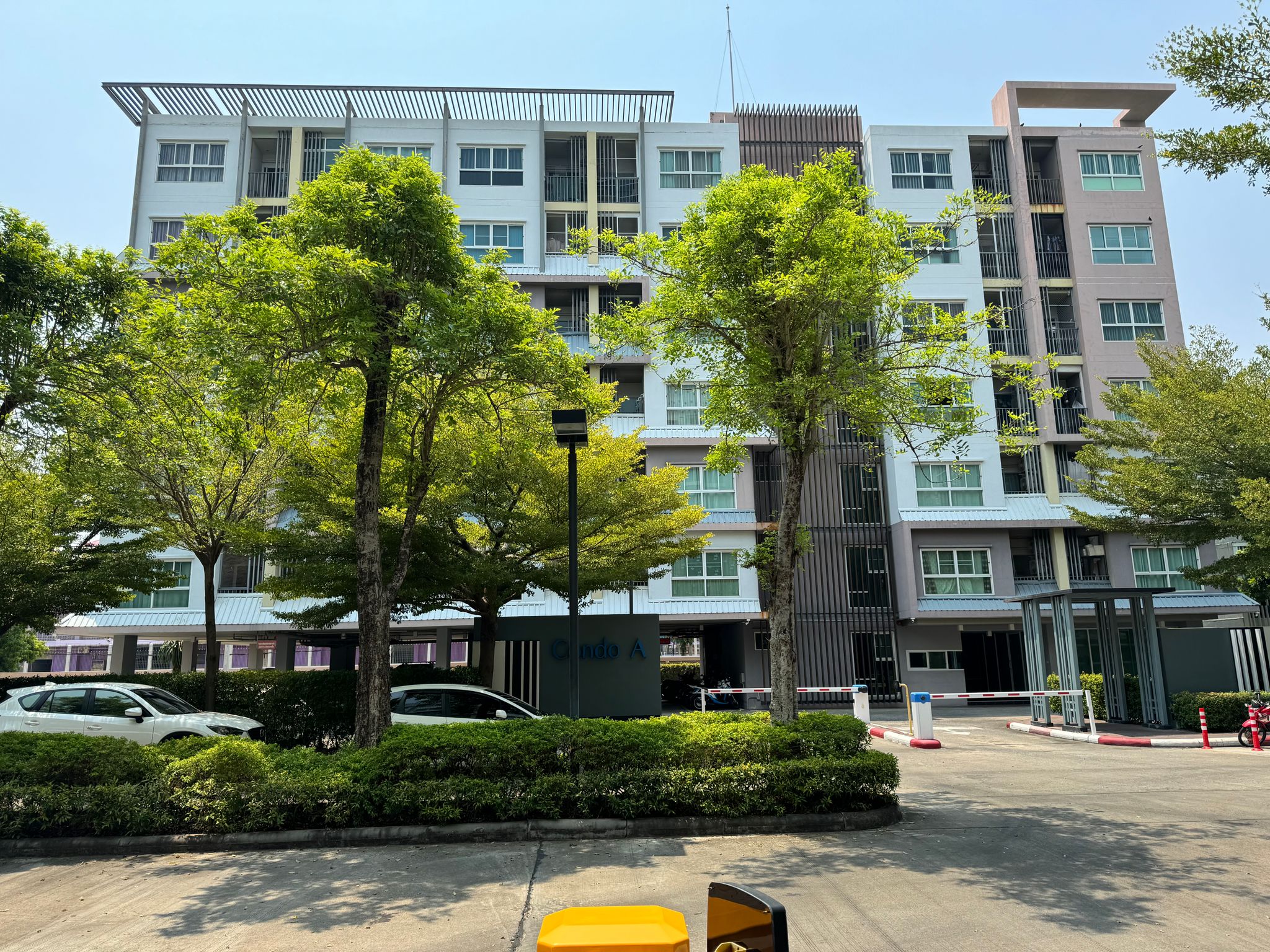 คอนโดมิเนียม โครงการเดอะบลู นครสวรรค์
