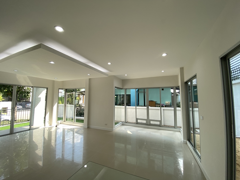 ฉ 29231 (21).JPG