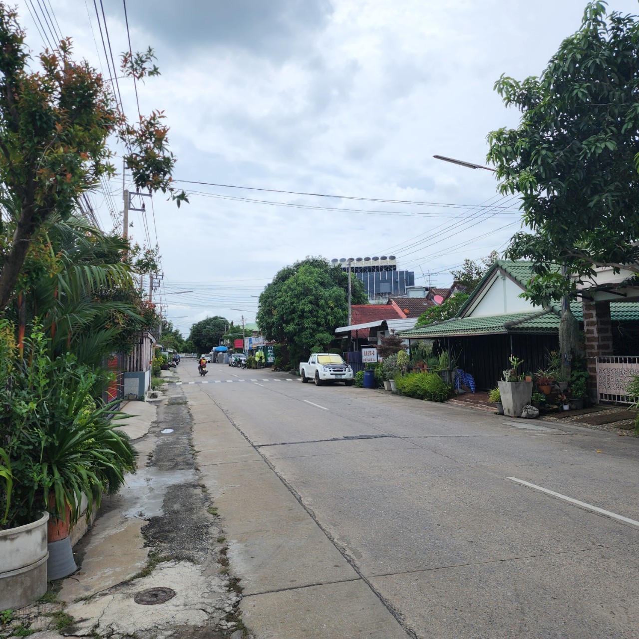 LINE_ALBUM_พรธิสาร_๒๒๐๘๒๖_7.jpg