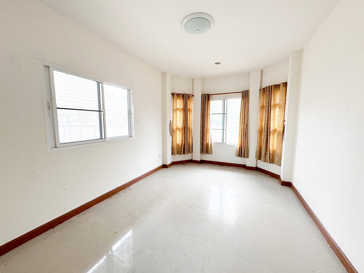 92e92ec9-57923-0.jpg
