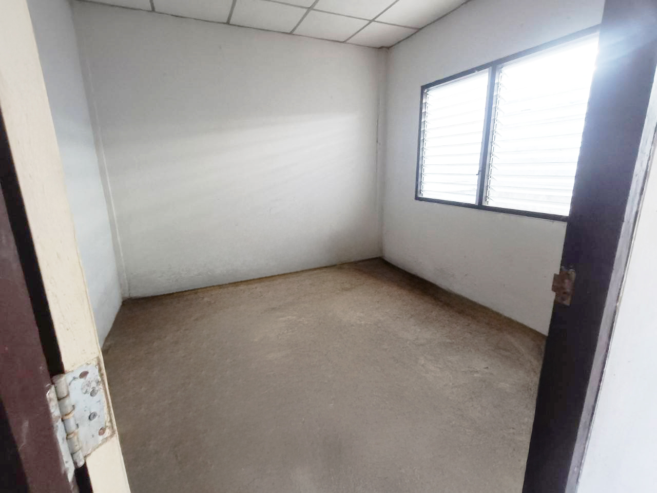 723b1b1e-146707-8.jpg