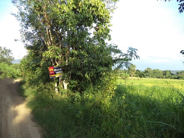 ที่ดิน แม่หอพระ  เชียงใหม่