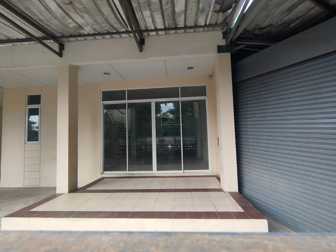 b376b608-143996-5.jpg