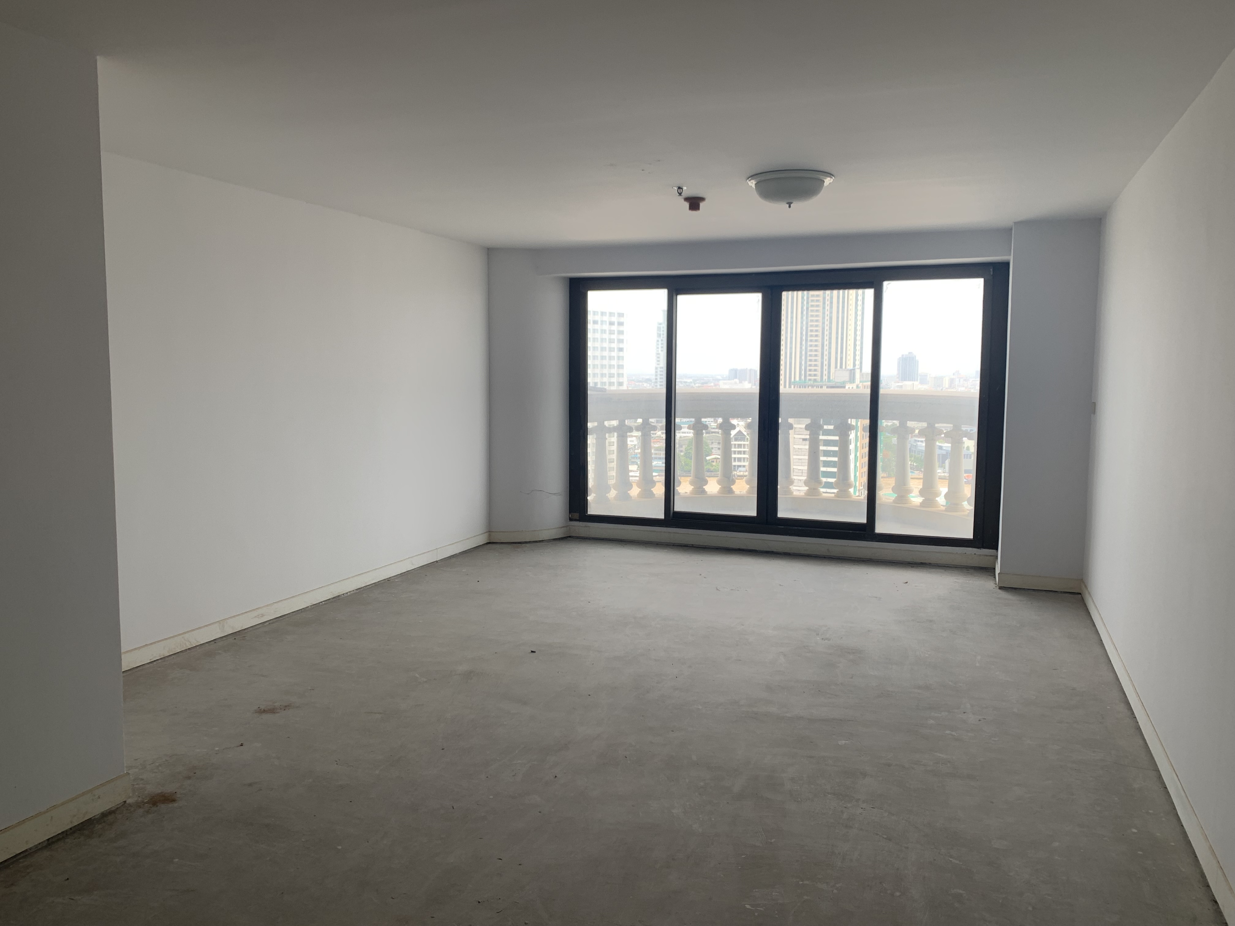 09e6e789-148755-10.jpg